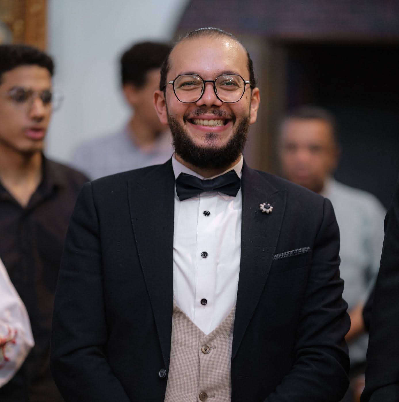   مينا حنين ميخائيل 