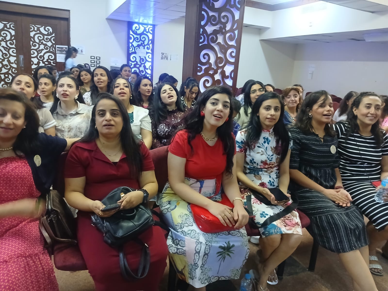 مؤتمر اكليل جمال